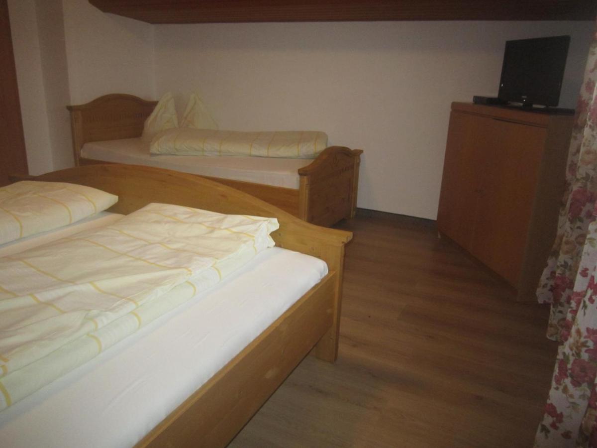 Hotel Garni Austermayer Traunreut Ngoại thất bức ảnh