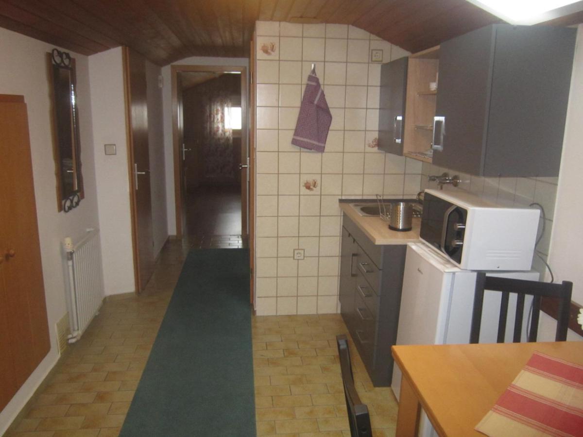 Hotel Garni Austermayer Traunreut Ngoại thất bức ảnh